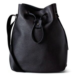 Lululemon Bucket of Fun Bag